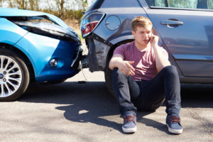 Teen calling insurance after a car accident in Florida